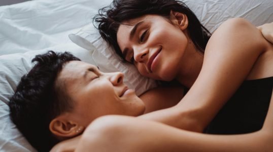 pexels-ketut-subiyanto-4759916
